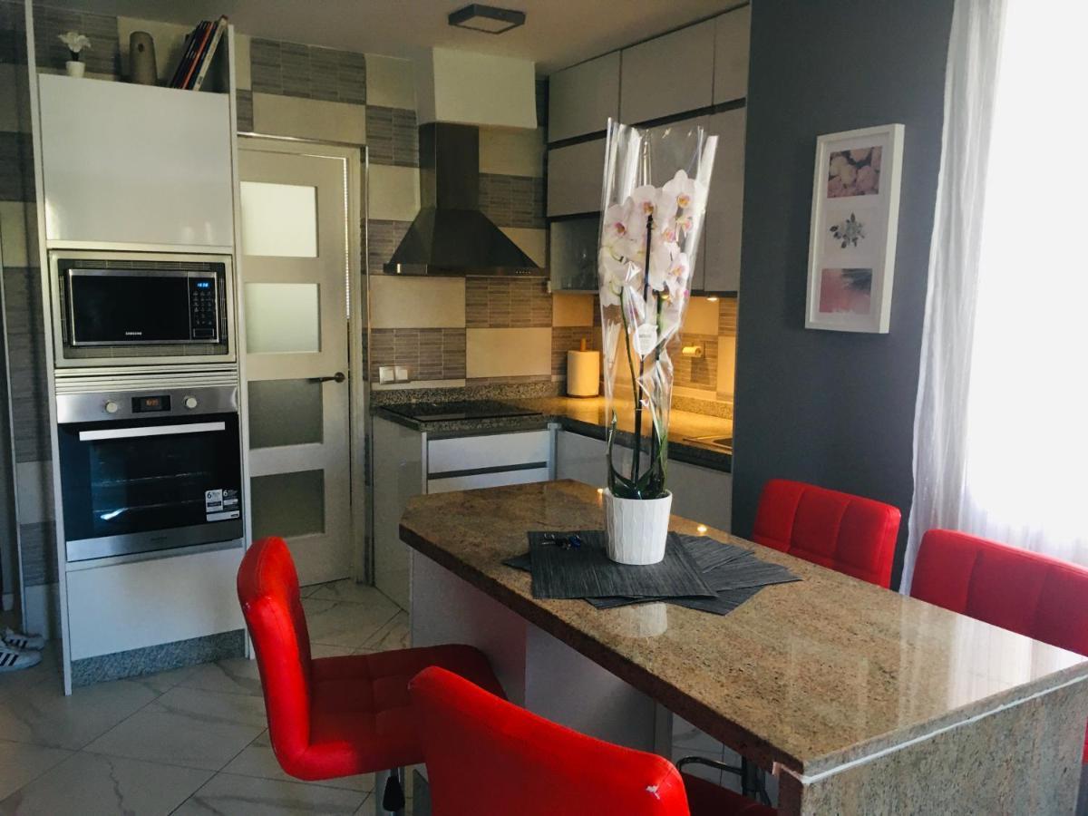 미하스 Mi Casa Es La Tuya 아파트 외부 사진